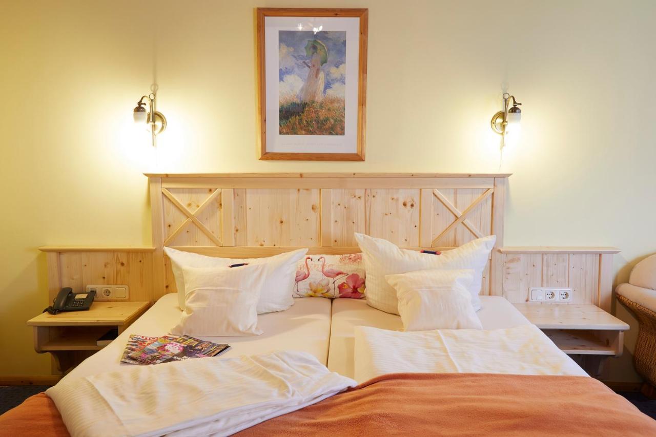 Land- Und Aktivhotel Altmuehlaue Bad Rodach Dış mekan fotoğraf